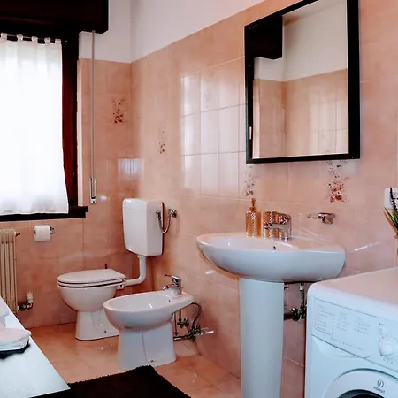 Apartment Guesthost - Casatita Nest Near The University