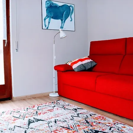 Guesthost - Casatita Nest Near The University *