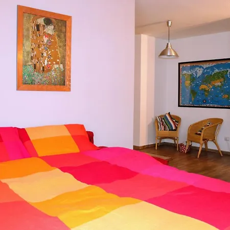Guesthost - Casatita Nest Near The University *
